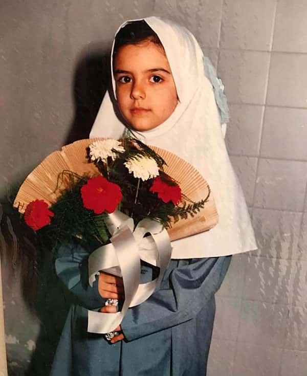 کودکی دنیا مدنی , دنیا مدنی در مدرسه , عکس های مدرسه 7 سالگی کودکی دنیا مدنی