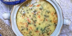 طرز تهیه سوپ گشنیز با دوغ