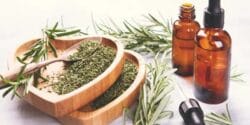 خواص و مضرات روغن رزماری