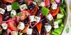 طرز تهیه سالاد یونانی