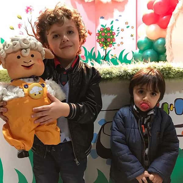 عکس شهرام عبدلی و فرزندانش , شهرام عبدلی و پسرهایش , آرتین و آدرین پسران شهرام عبدلی